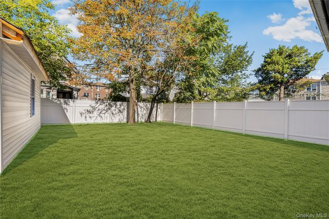 1073 McBride Street, Far Rockaway, NY 11691