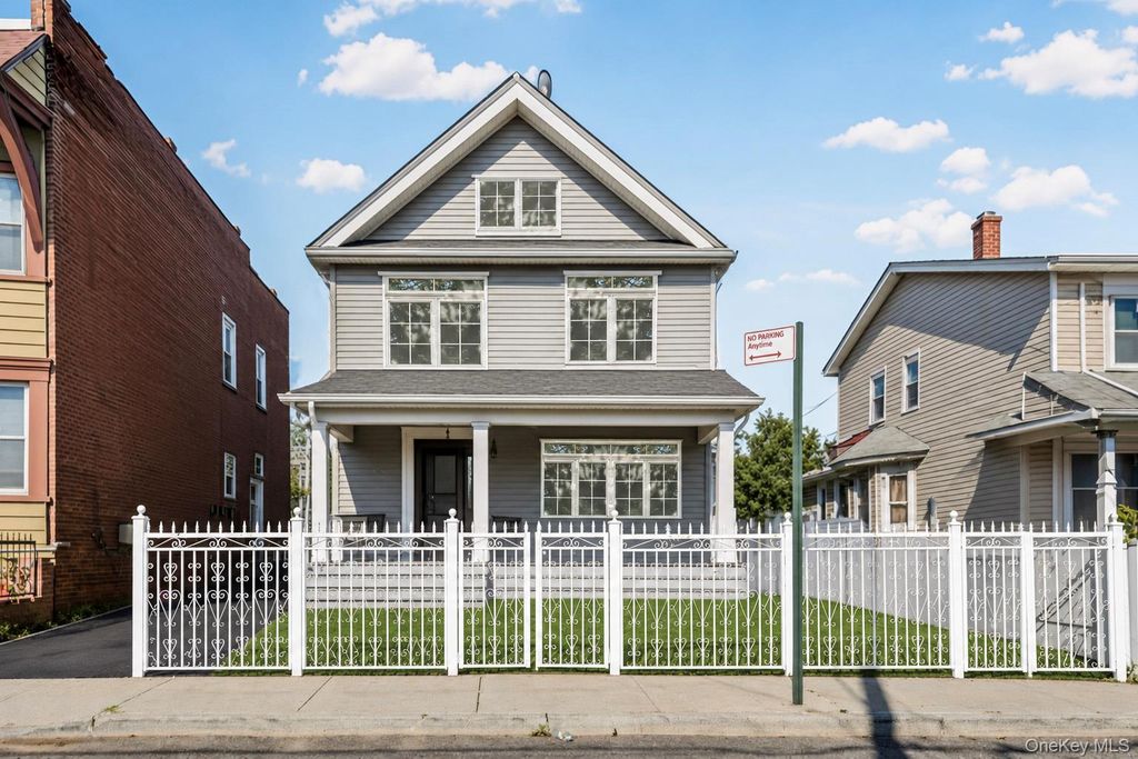1073 McBride Street, Far Rockaway, NY 11691 — photo 2