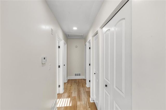 3822 Stephanie SW Drive, Atlanta, GA 30331