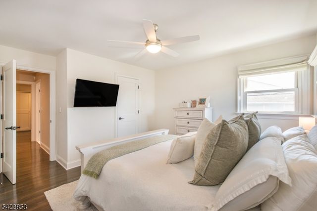 15 Green Meadows Rd, Fairfield Twp., NJ 07004