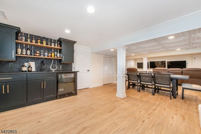 15 Green Meadows Rd, Fairfield Twp., NJ 07004