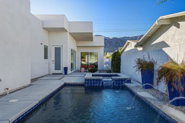 52085 Avenue Herrera, La Quinta, CA 92253