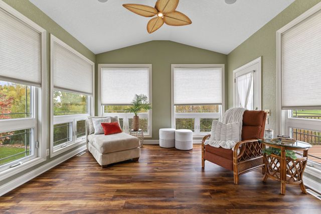 455 NE Pinehurst Circle, Ankeny, IA 50021