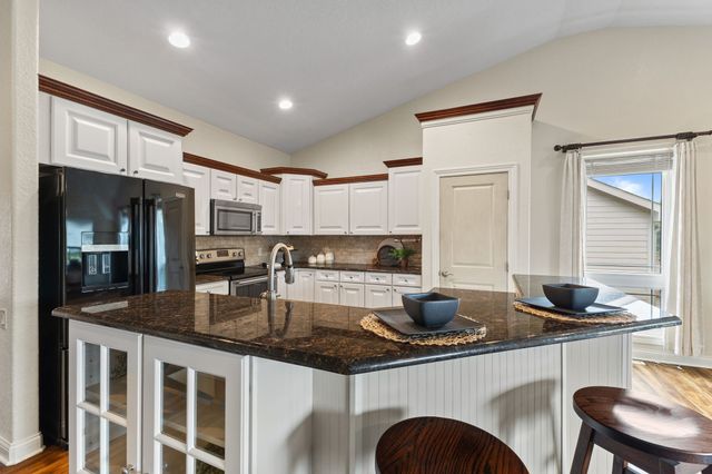 455 NE Pinehurst Circle, Ankeny, IA 50021