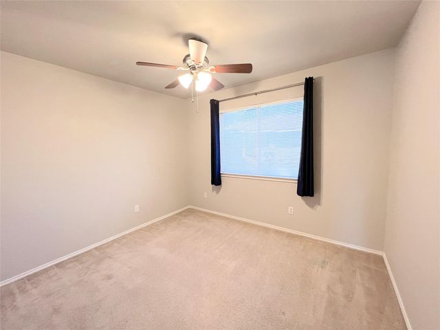 102 Wren CV, Hutto, TX 78634