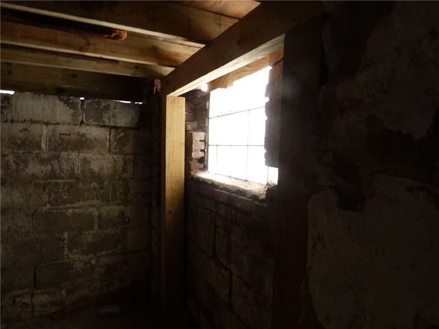 304 Lorenz Ave, Elliott, PA 15220