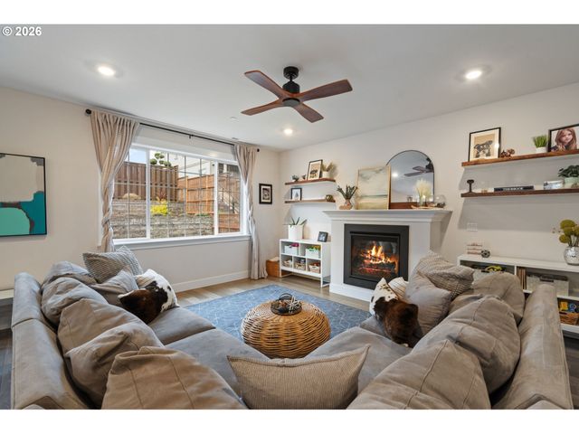 28309 Sw ORLEANS Ave, Wilsonville, OR 97070