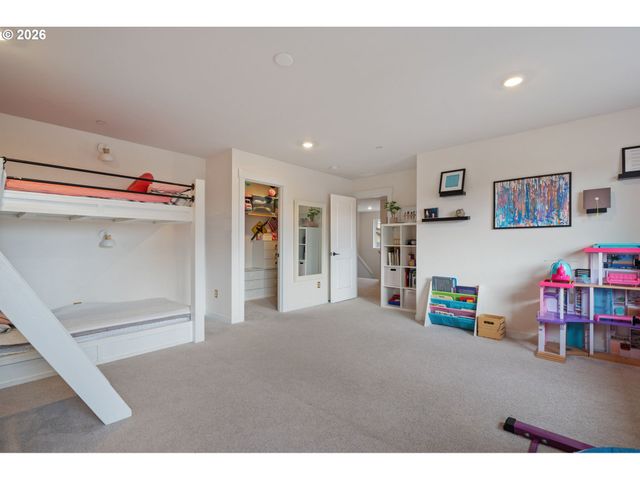 28309 Sw ORLEANS Ave, Wilsonville, OR 97070