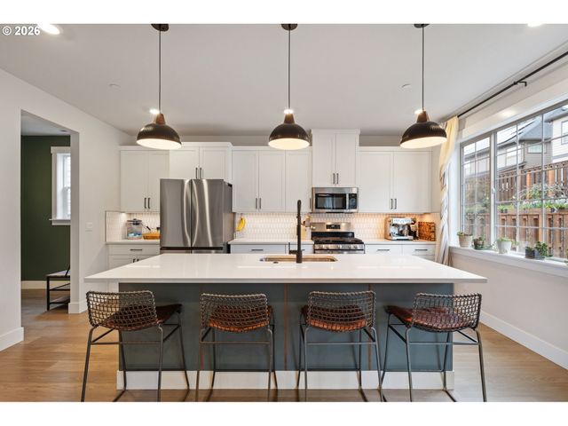 28309 Sw ORLEANS Ave, Wilsonville, OR 97070