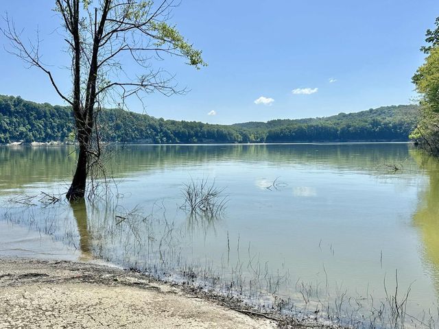 37 Ashton Lane, Columbia, KY 42728