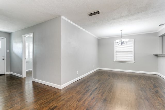1601 W 8th Street, Irving, TX 75060