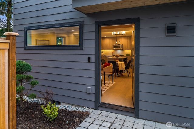 809 W Armour Street, Seattle, WA 98119