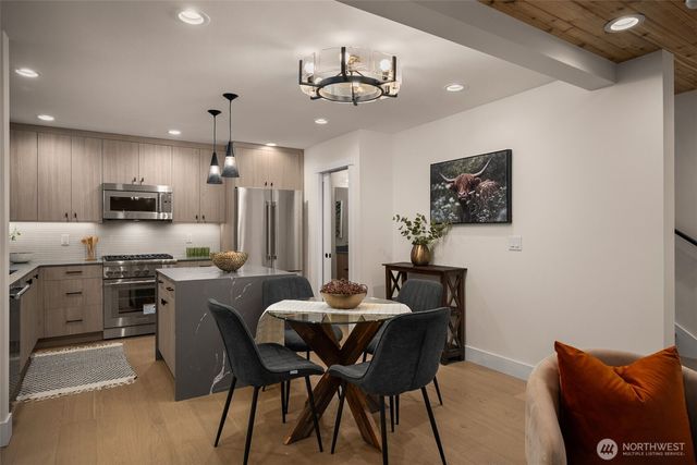 809 W Armour Street, Seattle, WA 98119