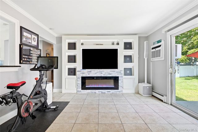 96 E 12th Street, Huntington Station, NY 11746