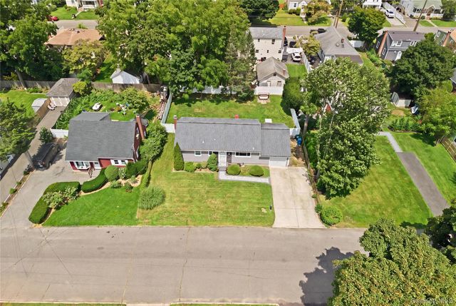 96 E 12th Street, Huntington Station, NY 11746