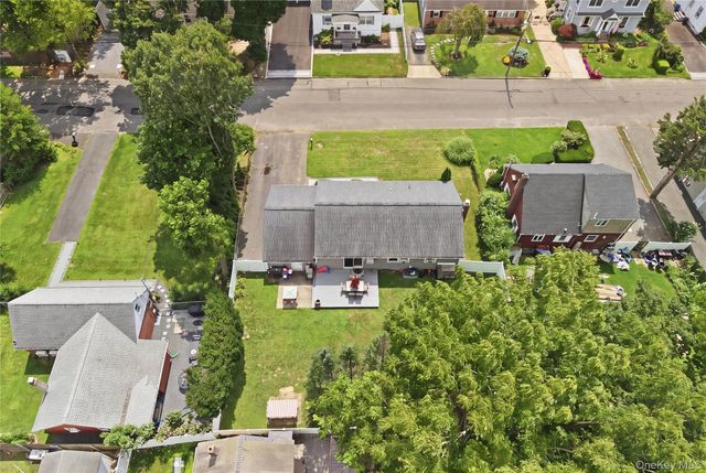 96 E 12th Street, Huntington Station, NY 11746