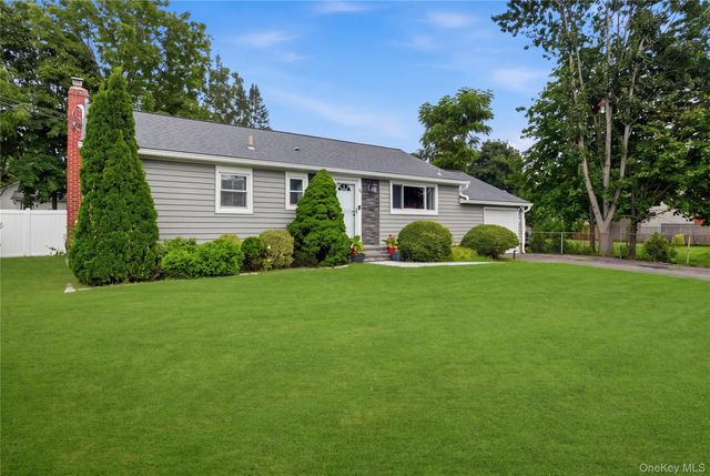 96 E 12th Street, Huntington Station, NY 11746