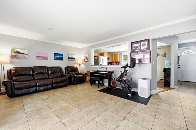 96 E 12th Street, Huntington Station, NY 11746