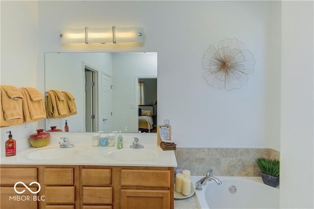 661 E 24th Street, Indianapolis, IN 46205