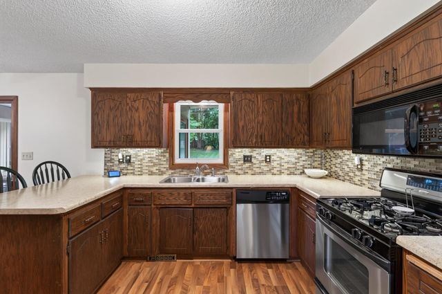 17918 Weaver Lake Drive, Maple Grove, MN 55311
