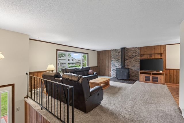 17918 Weaver Lake Drive, Maple Grove, MN 55311