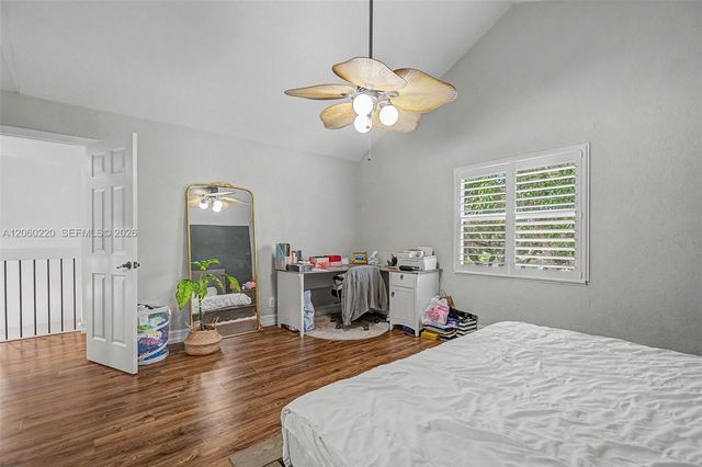 9712 SW 57th St, Cooper City, FL 33328