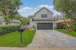 9712 SW 57th St, Cooper City, FL 33328