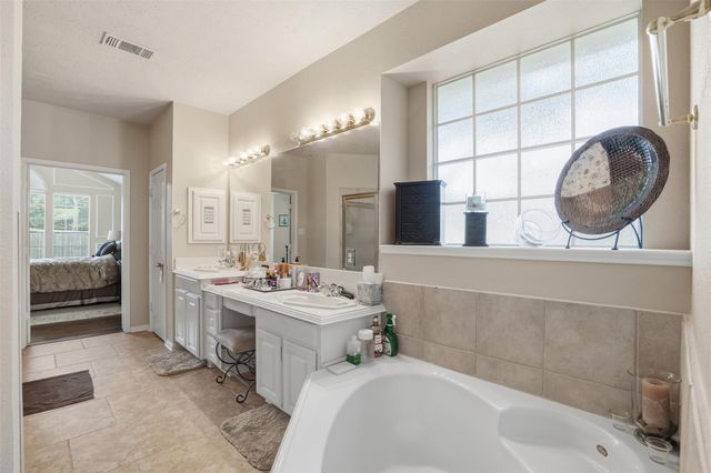 6111 Four River Drive, Richmond, TX 77469