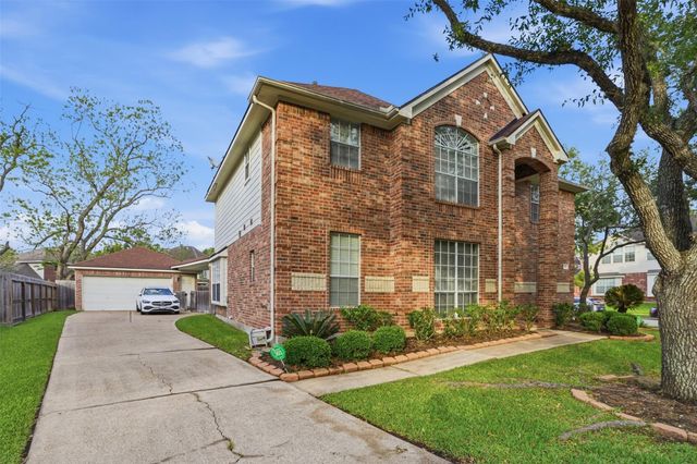 6111 Four River Drive, Richmond, TX 77469