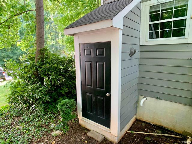 1073 Mills Street, Raleigh, NC 27608