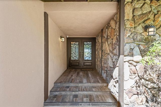 2773 Valle Vista, Glendale, CA 91206