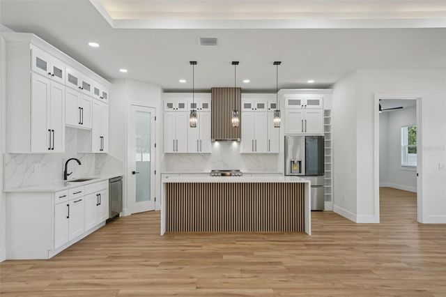 1584 NURSERY ROAD, Clearwater, FL 33764