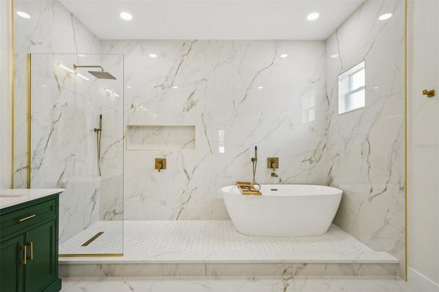 1584 NURSERY ROAD, Clearwater, FL 33764