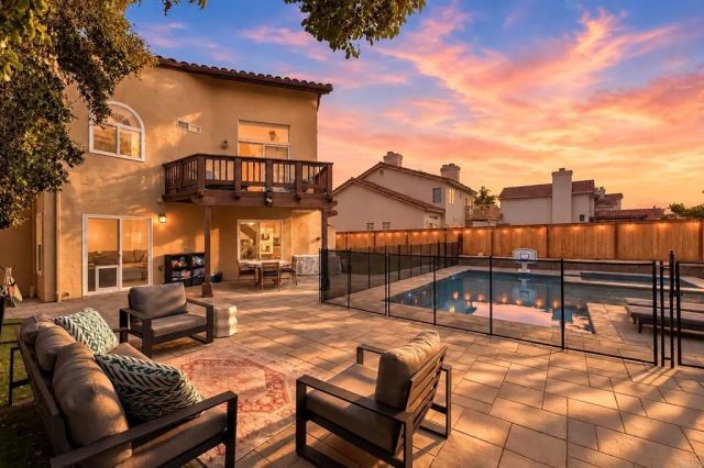 3745 Scenic Way, Oceanside, CA 92056