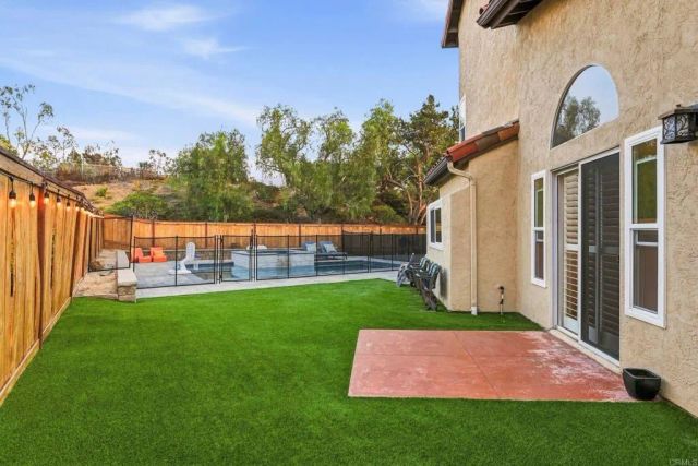 3745 Scenic Way, Oceanside, CA 92056