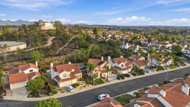 3745 Scenic Way, Oceanside, CA 92056