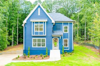 150 Forest Creek Drive, Statesville, NC 28625