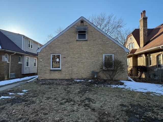 4175 N 22nd STREET, Milwaukee, WI 53209