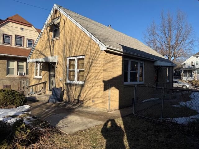 4175 N 22nd STREET, Milwaukee, WI 53209