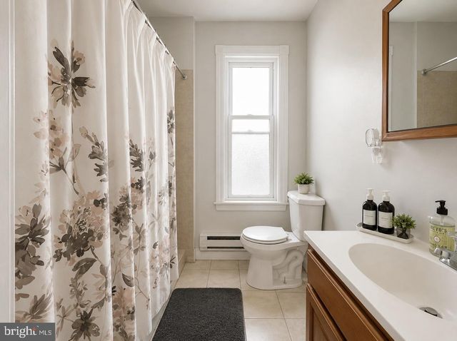 5228 VINE ST, Philadelphia, PA 19139