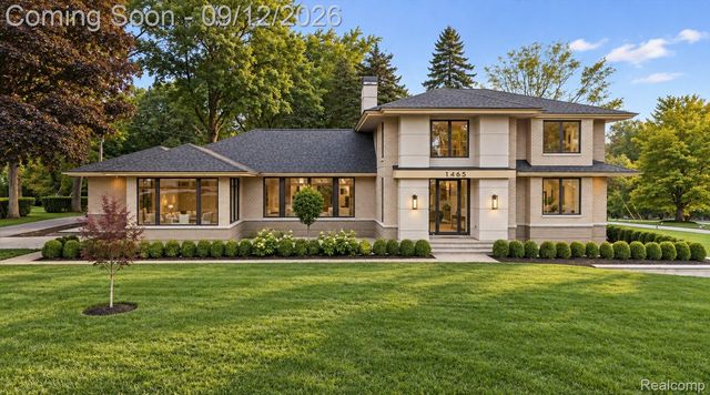 1465 Sodon Lake Drive, Bloomfield Charter Township, MI 48302
