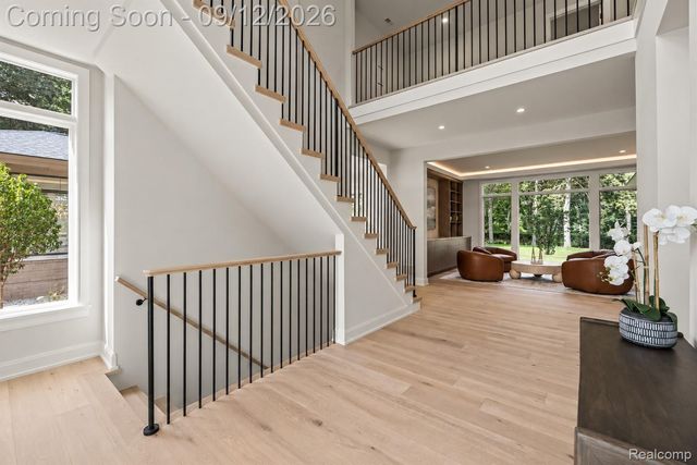 1465 Sodon Lake Drive, Bloomfield Charter Township, MI 48302