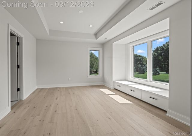 1465 Sodon Lake Drive, Bloomfield Charter Township, MI 48302