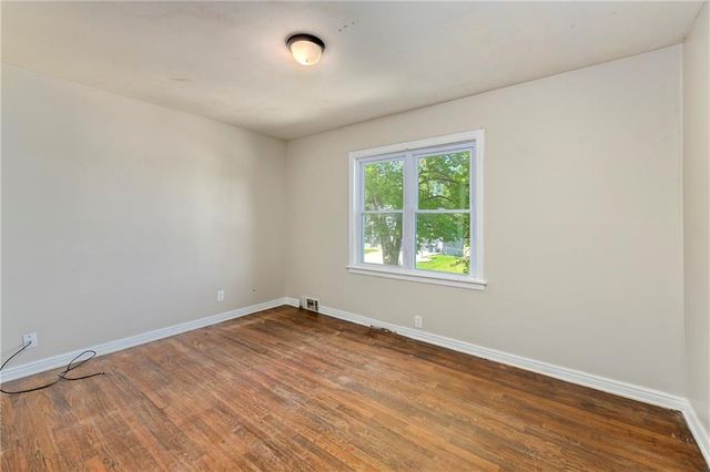 1811 N 48th Street, Kansas City, KS 66102