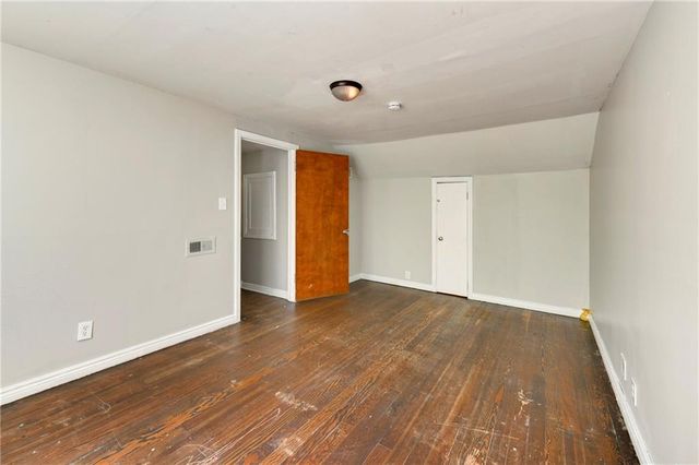1811 N 48th Street, Kansas City, KS 66102