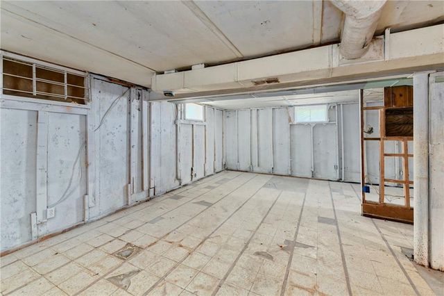 1811 N 48th Street, Kansas City, KS 66102