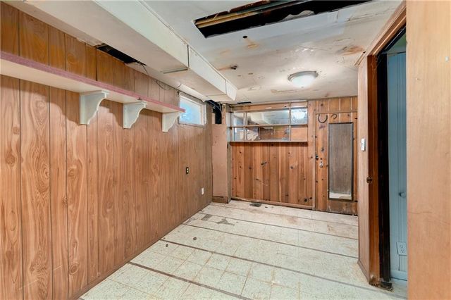 1811 N 48th Street, Kansas City, KS 66102