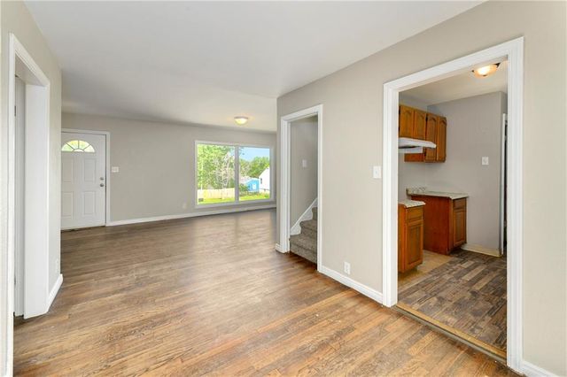 1811 N 48th Street, Kansas City, KS 66102