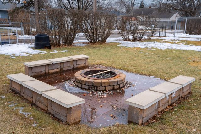 824 26th Avenue N, Saint Cloud, MN 56303