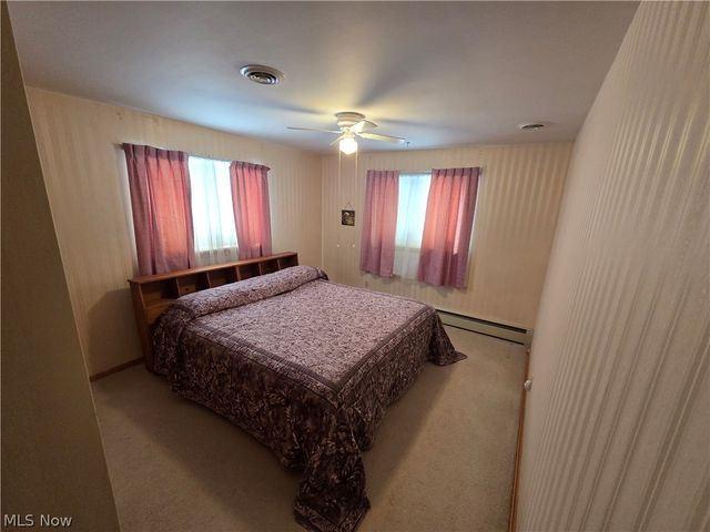 800 Weber Avenue NE, North Canton, OH 44720